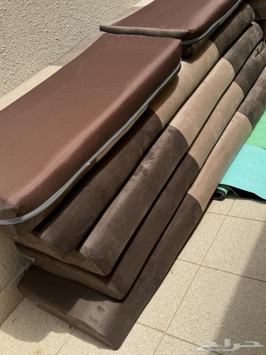 New floor seating for sale, size 4   664489267019650110