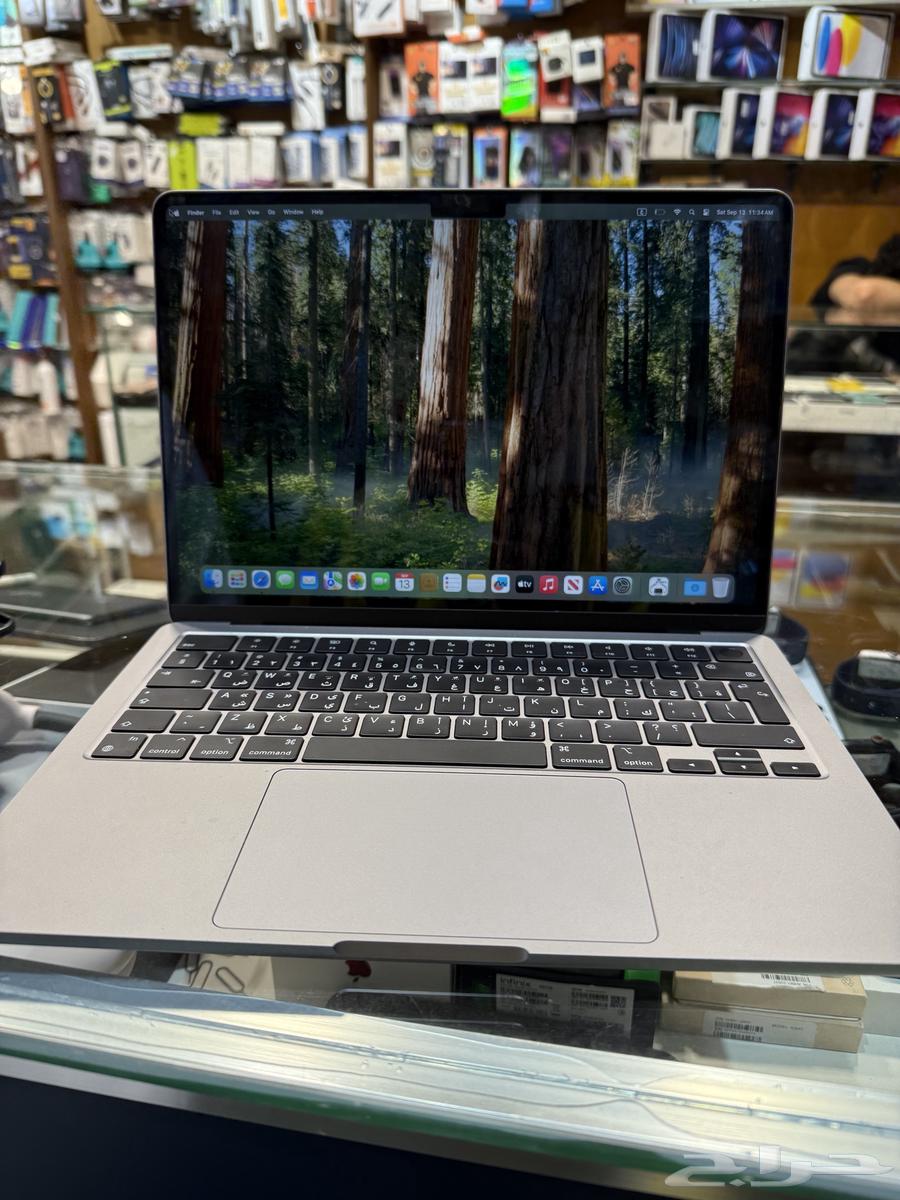 ماك بوك   آير 2024 معالج M2 256 بطارية 99  عدد الدورات 2664493879250307110