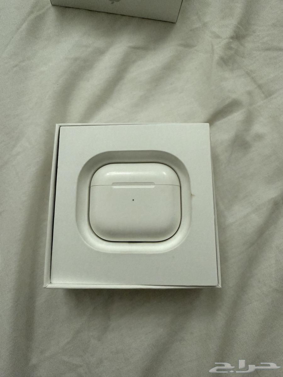 Third Generation AirPods 364493286601218110