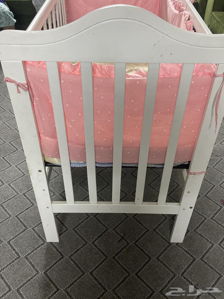 سرير أطفال للبيع64486565606273113