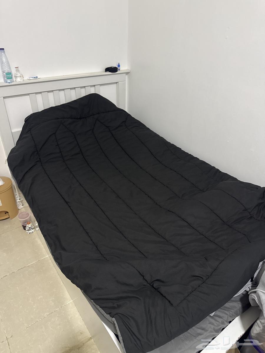 سريرين نفر و نص و دولابين مع مراتب السرير جديده64491401265793114