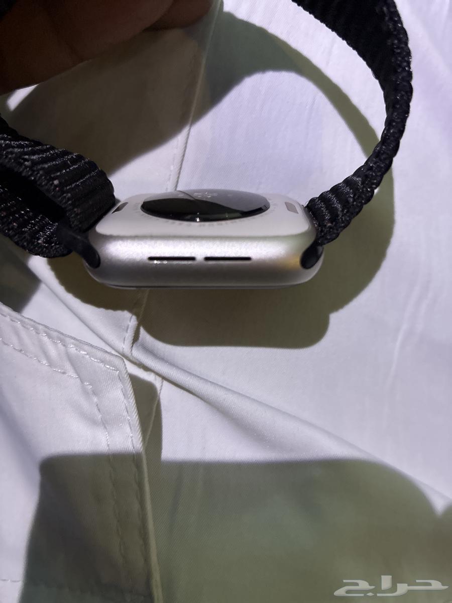 ساعة ابل اصليه إصدار SE مطلوب 600 مع الشاحن والكرتون64492271488259111