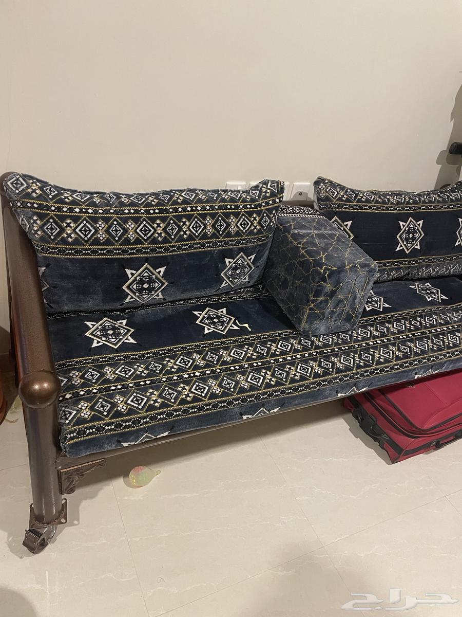 جلسة خارجية مكونة من وحدة واحدة فقط64494785693569110