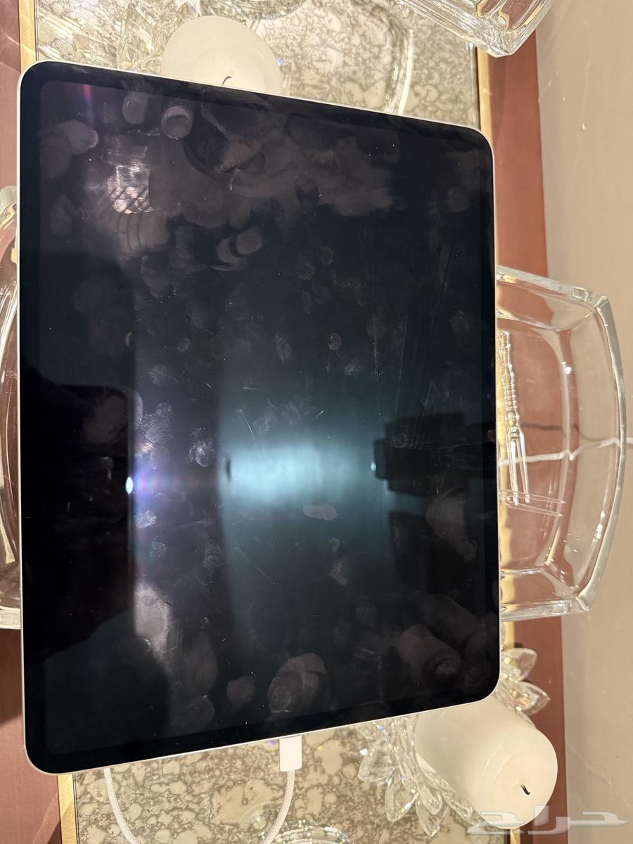 ايباد برو m4 202464489003527683114