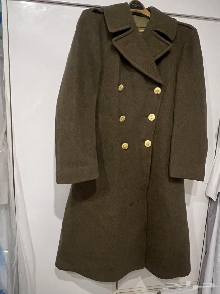 اوفركوت جيشي قديم جدا بحاله ممتازة (كوت مرعوب )64490509749633111