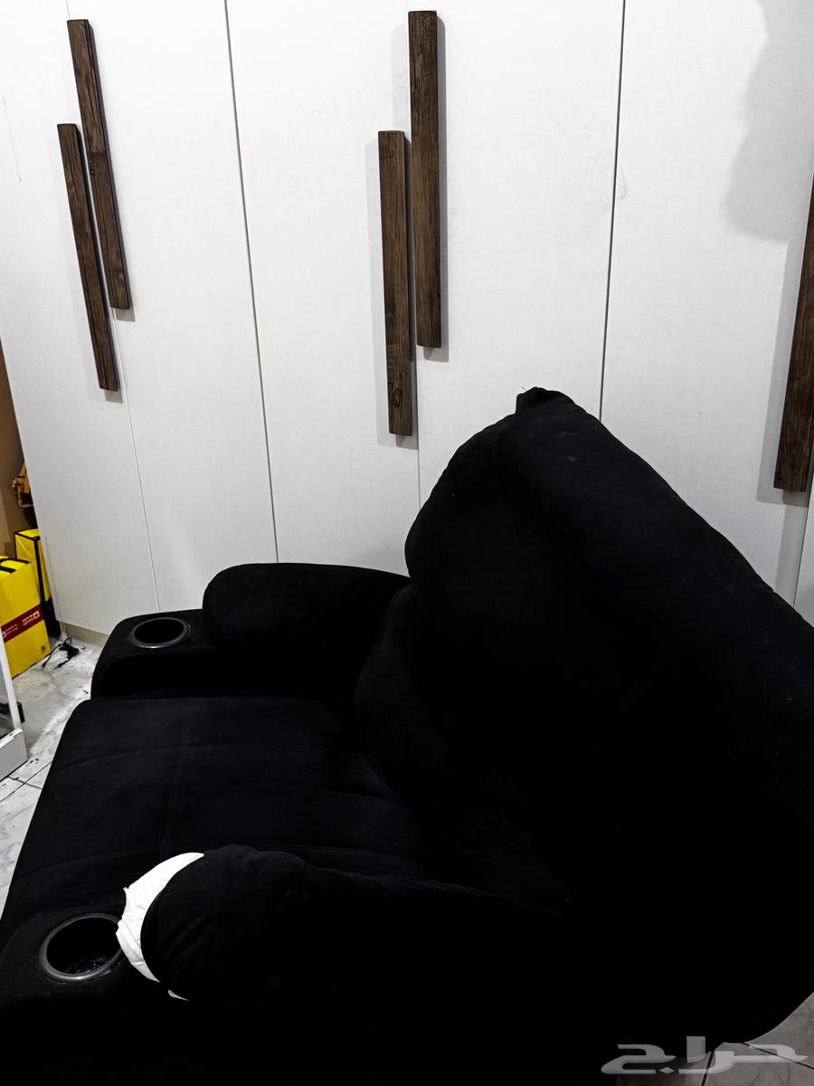 Lazy Boy couch64488034855939111