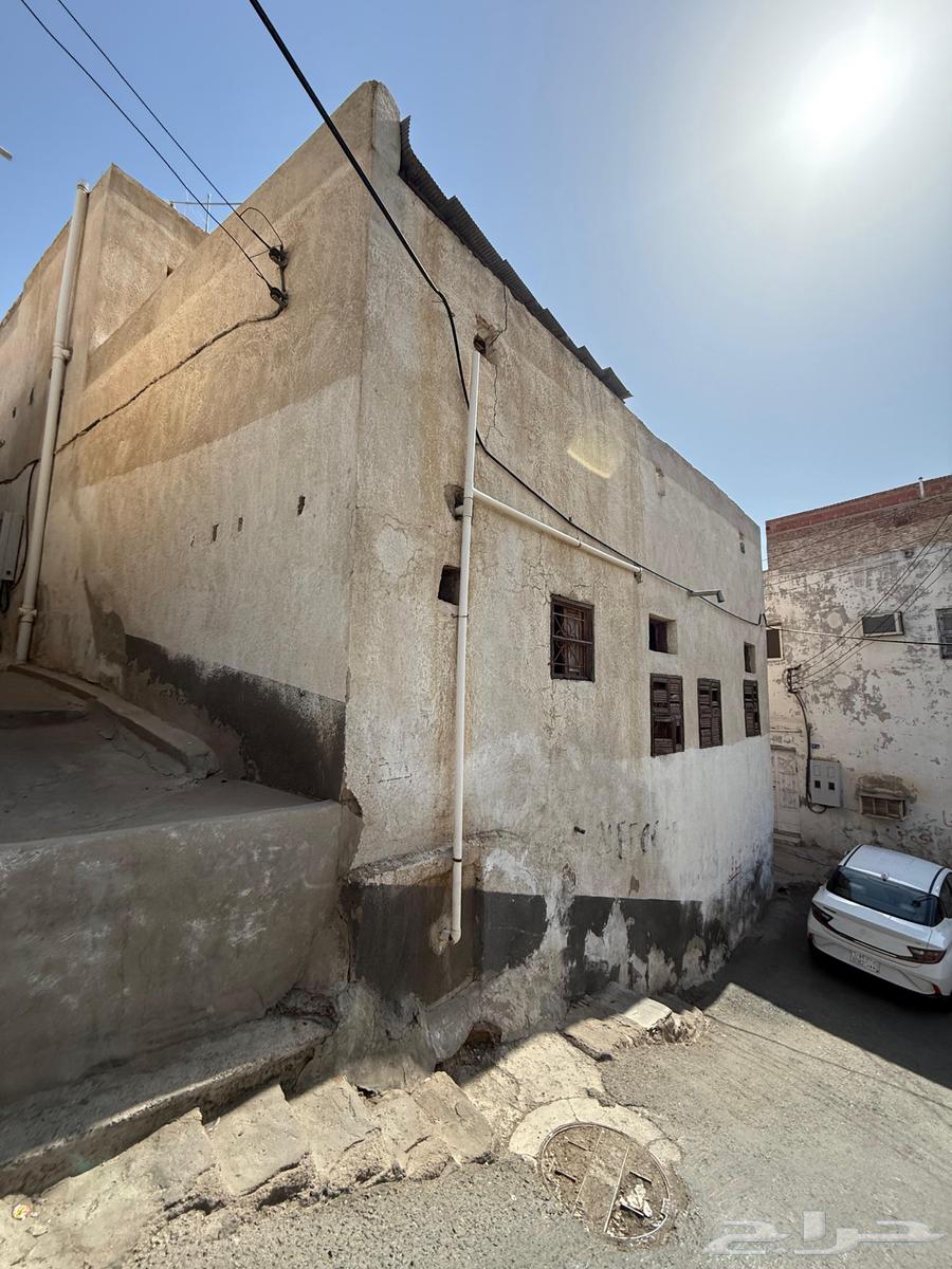 Two-story building in Jabal Al-Sudan overlooking the Haram64143377554945114