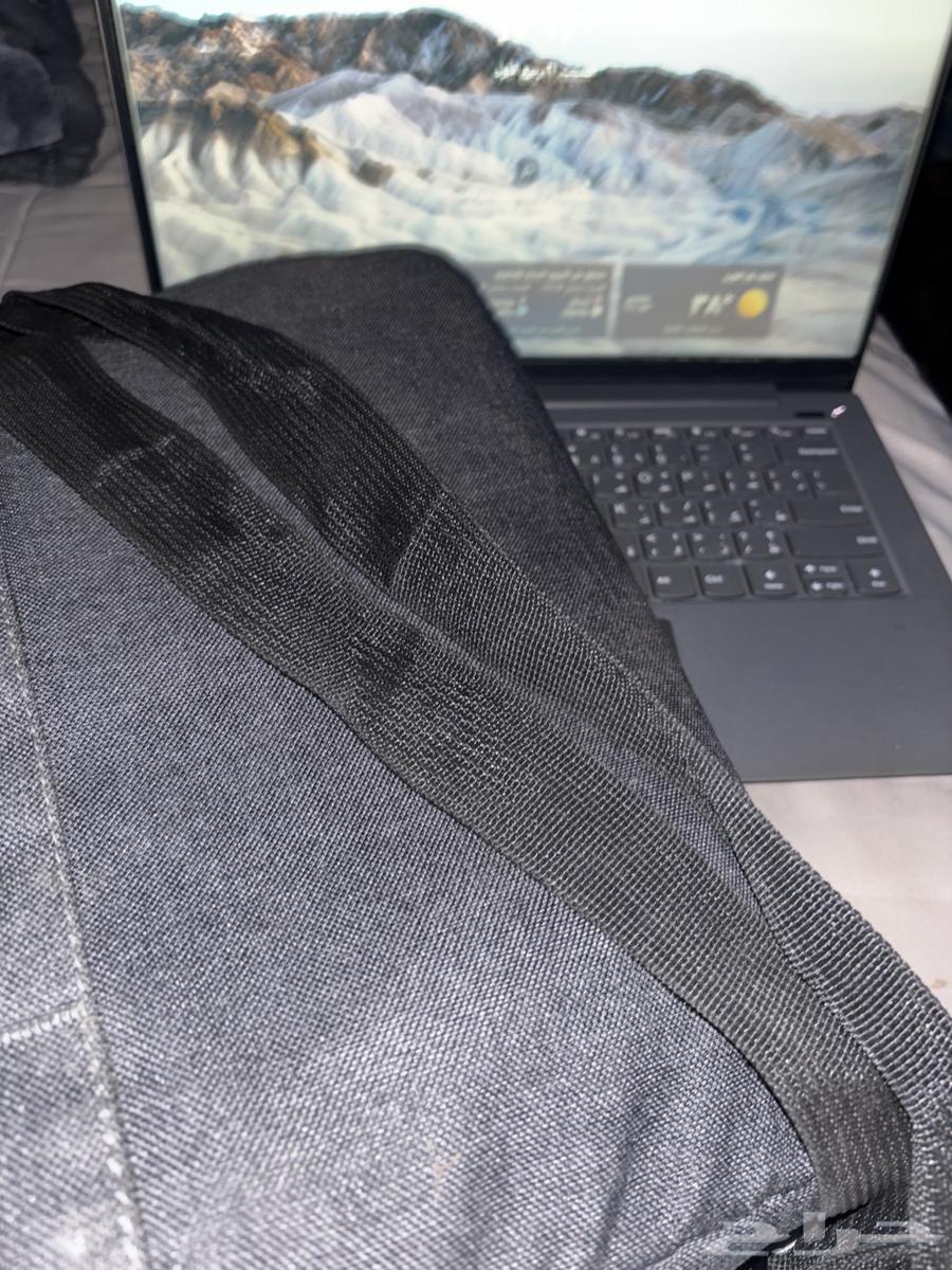 Hello, I have a laptop for sale, Windows 11, very clean, never used64488920527491112