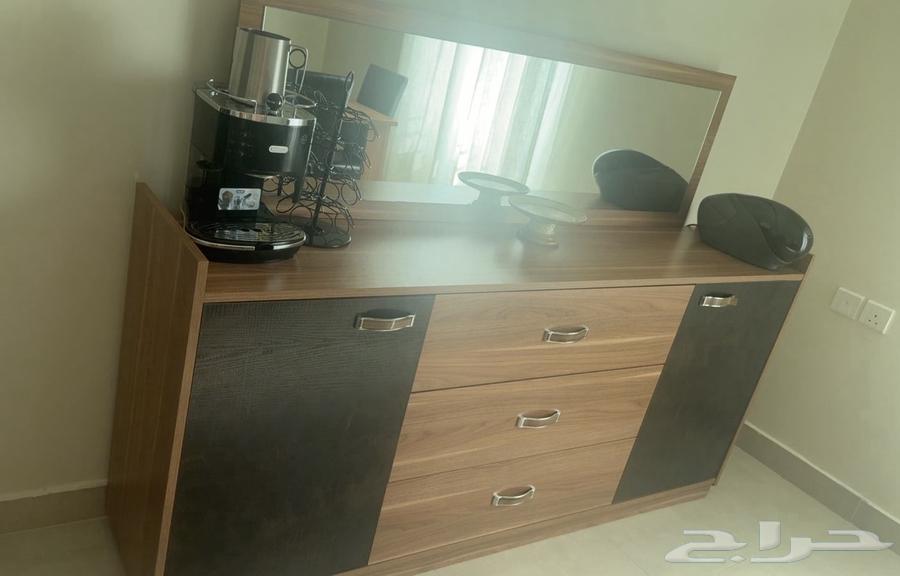 طاولة سفرة مع بوفيه64491741012097111