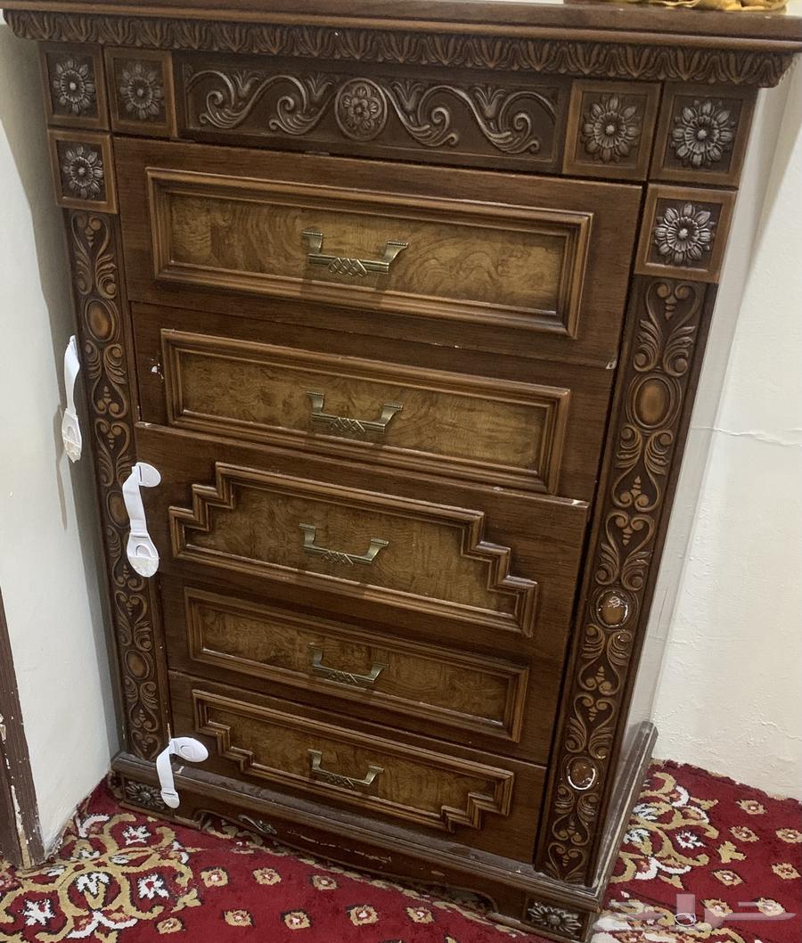 wardrobe  bed with mattress  mirror Unit64492420691202111