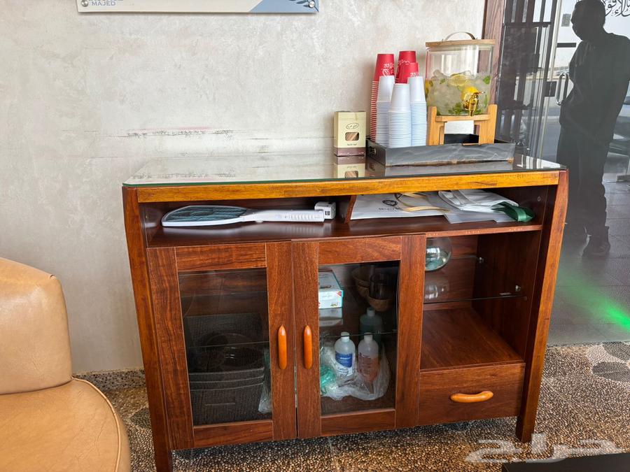 Sofa, mini bar, and IKEA table for sale64491605698690111