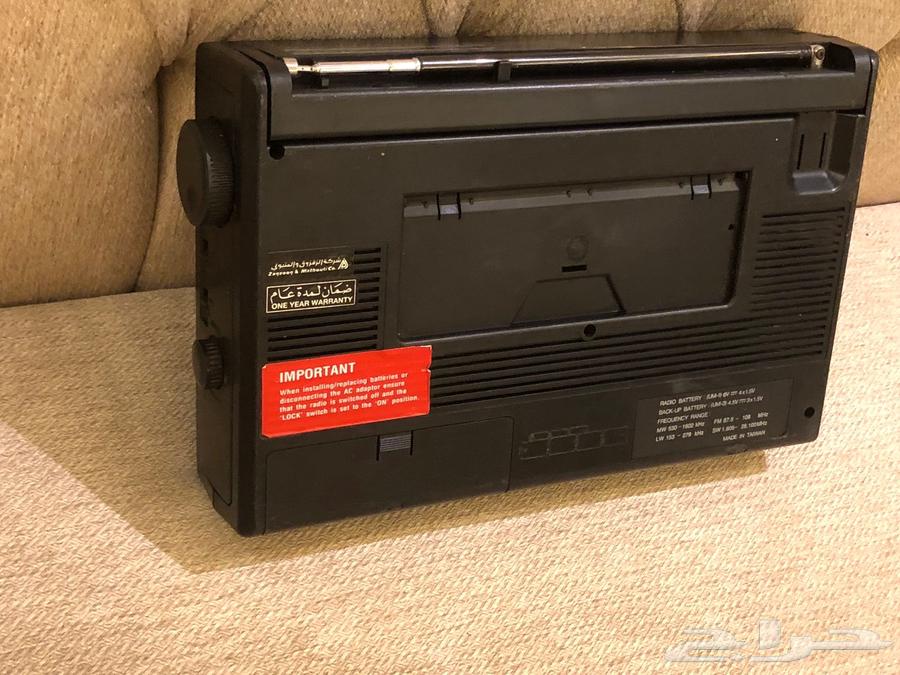 راديو Sangean ATS-818  وهو جهاز استقبال رقمي عالمي64494003373825113