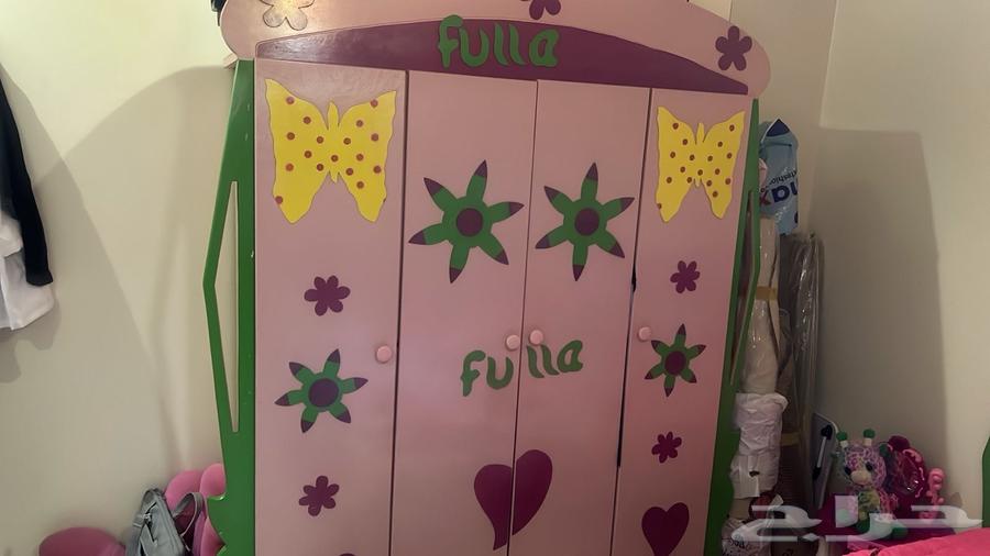 غرفة نوم كامله نظيفه جدا حسب الصور64493491678467112