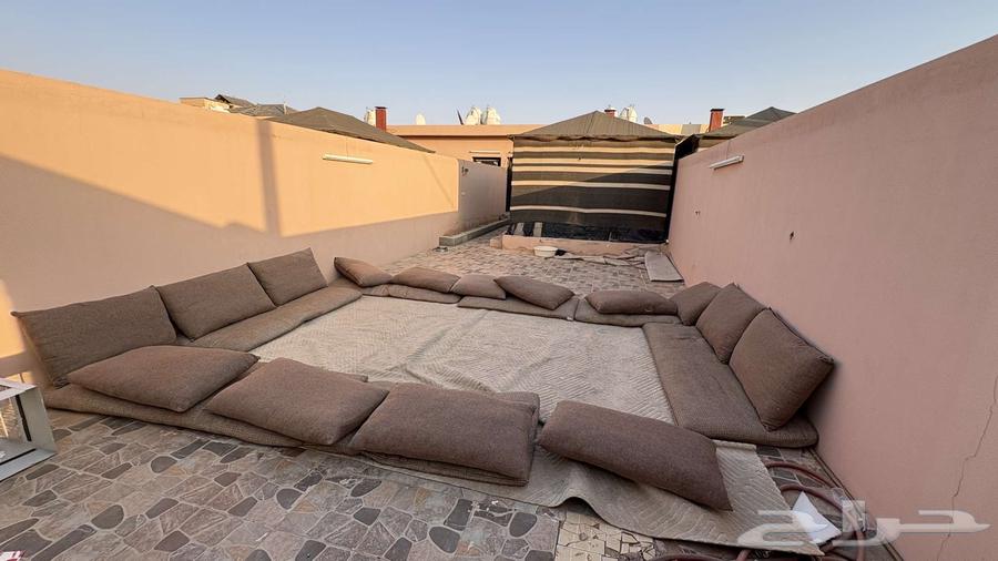 Mat with floor and back supports64491646528515113