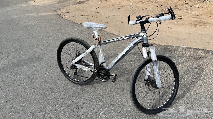 Sickel Tachaiq64487746510467112