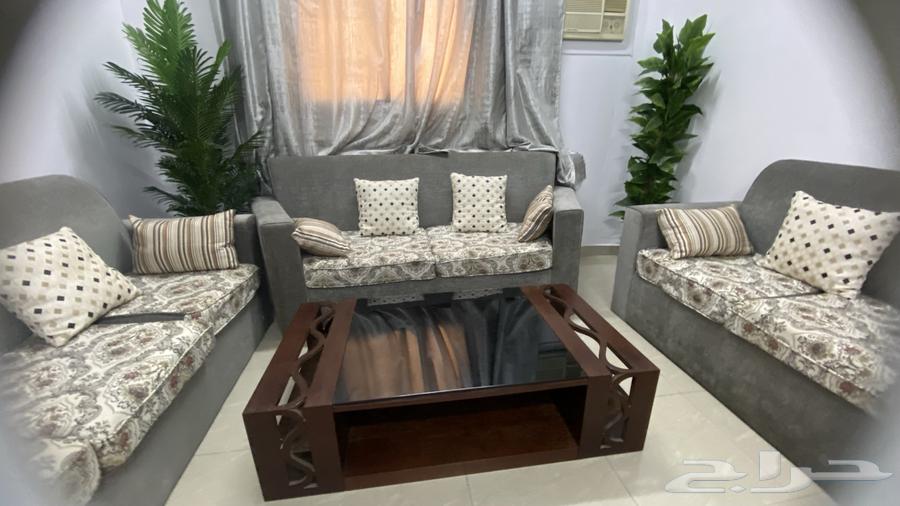 كنب مجلس وطاولة64490921033474110