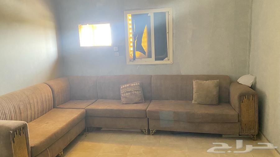 Hello, I have a clean used good condition sofa for sale64490537423105113