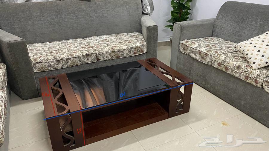 كنب مجلس وطاولة64490921033474112