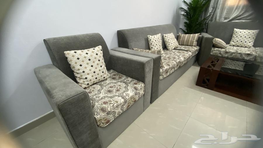 كنب مجلس وطاولة64490921033474113