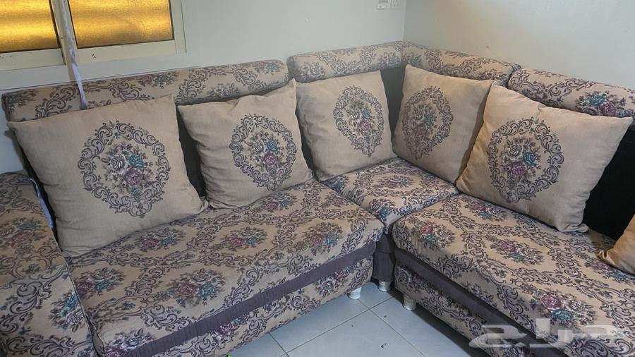 Hello, I have a clean used good condition sofa for sale64490537423105110