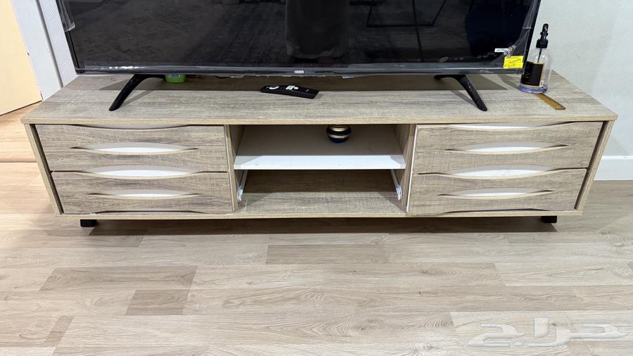 Sofa and its table and TV table for sale64493851475587112