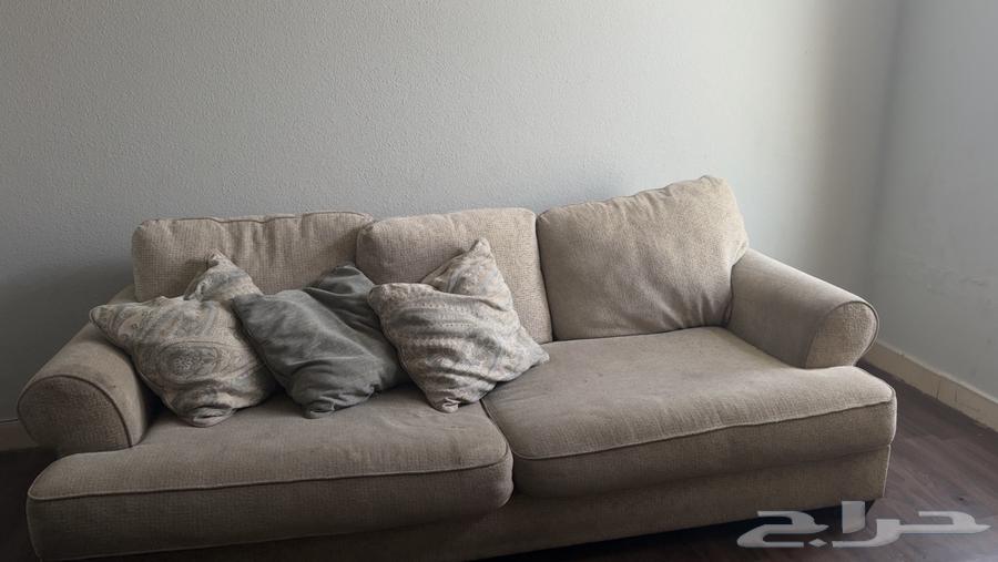 كنب من اشلي64488838054019112