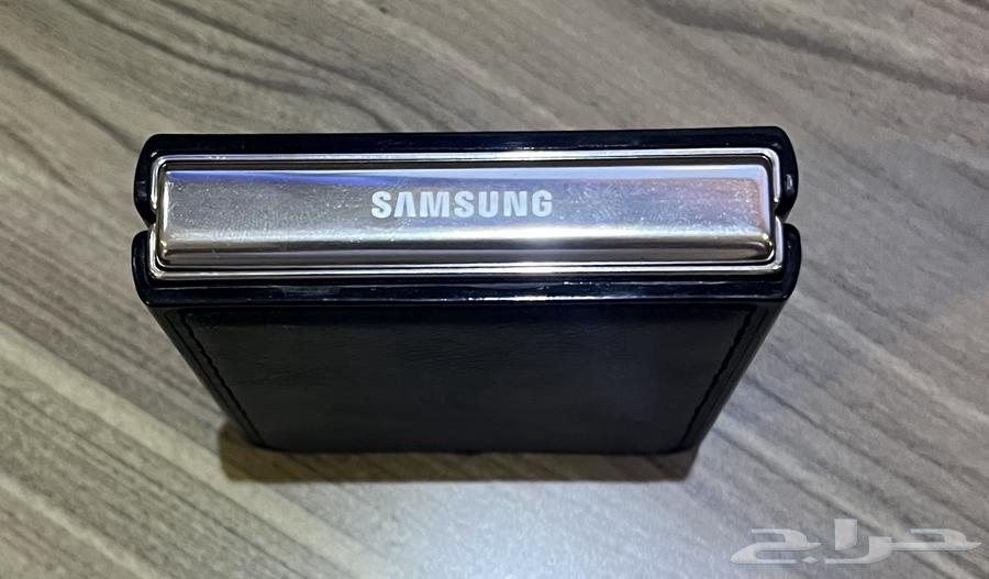 للبيع جوال سامسونج 5 Z Filpذاكرة256 رام 864490358262147111