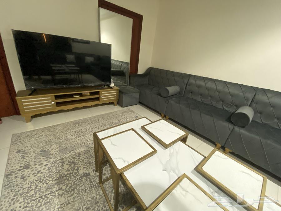 كنب مجلس لون رمادي م4 5 حرف U كامل مع الطاولات وستاره وفرشه64491741104770114