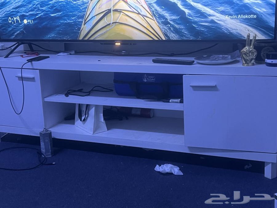 Screen table64486799394178110