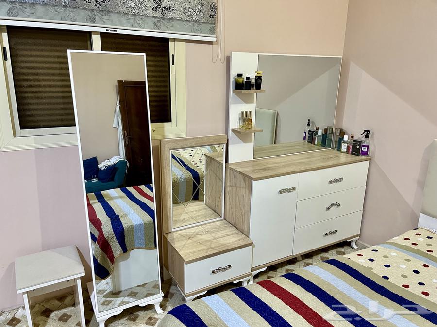 غرفة نوم نظيفة للبيع استخدام بسيط64493177996418112