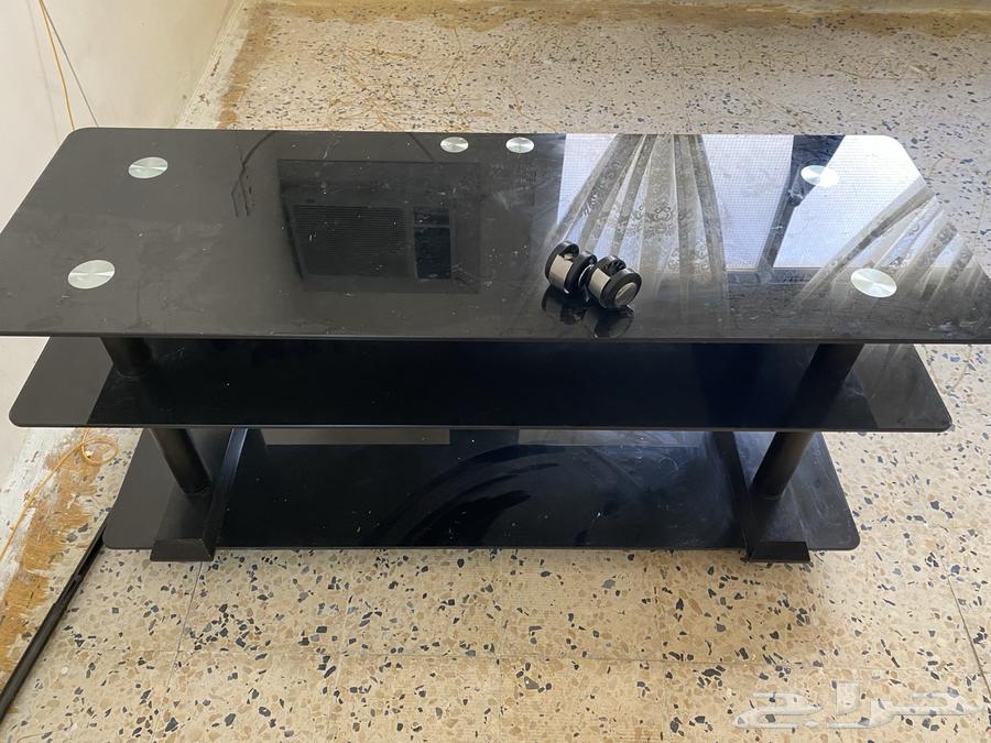 كنب مع طاولة مجانا64488326133251111