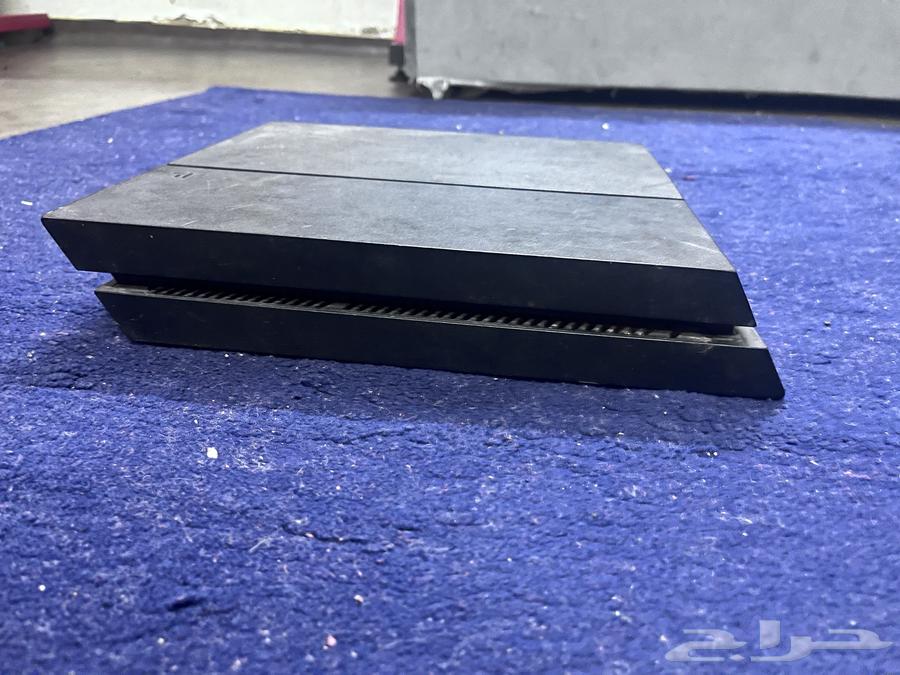 Sony 4, very clean, used only twice in two months and comes with Grand Theft Auto tape64494044238850113