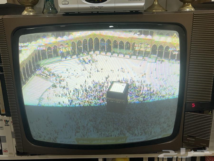 تم تم البيع. تلفزيون تراثي قديم64488630102273110