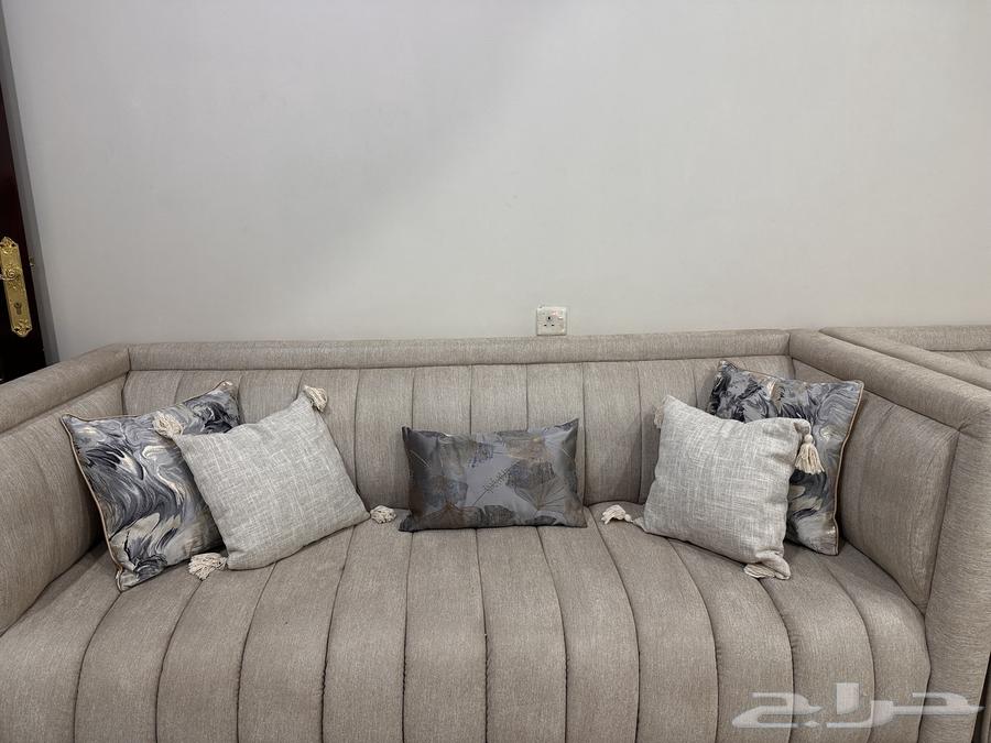 كنب نظيف يكفي 11 شخص64486510505347110