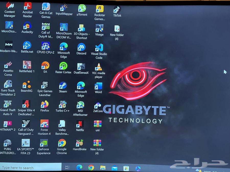 للبيع بي سي بكامل اغراضة pc64491619258114110