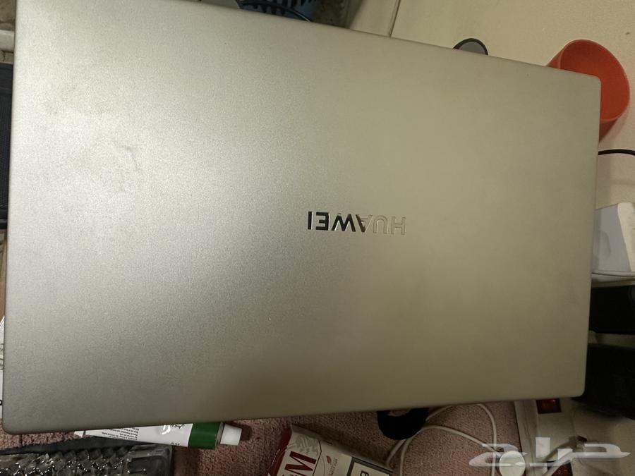 لابتوب هواوي استخدام 8 شهور64492230232578112