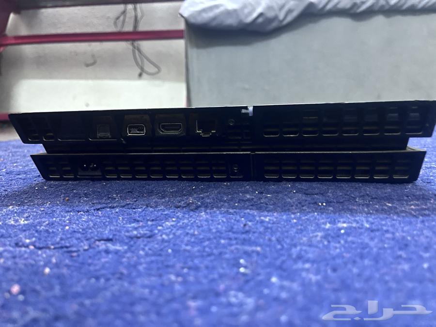 Sony 4, very clean, used only twice in two months and comes with Grand Theft Auto tape64494044238850114