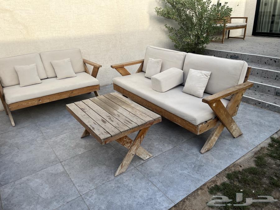 للبيع جلسة خشبية خارجية64491401366913114