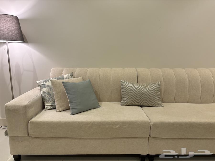 L-shaped sofa64492094482307112