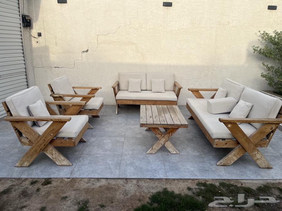 للبيع جلسة خشبية خارجية64491401366913110
