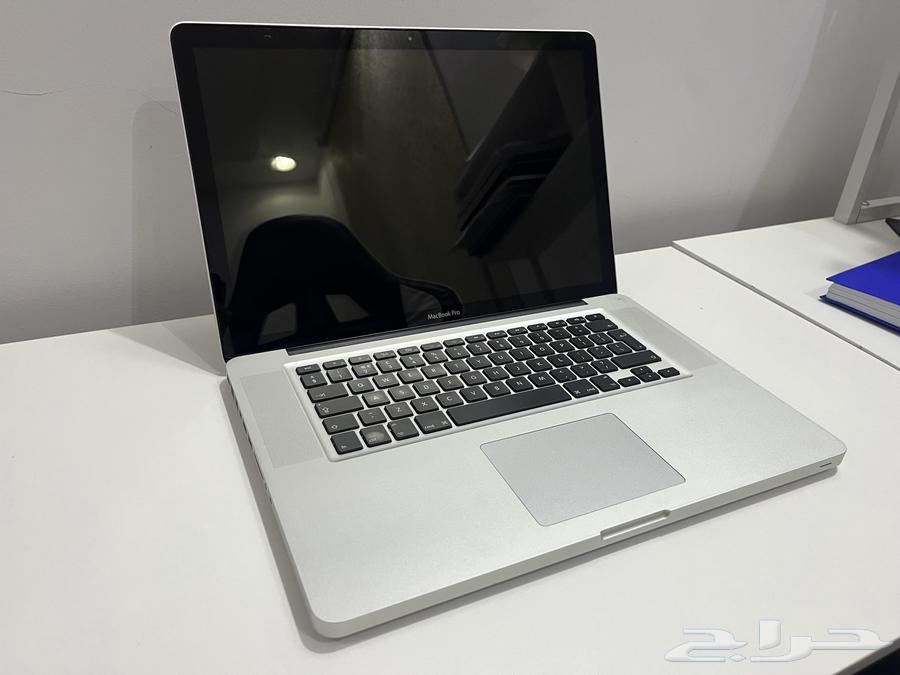 Clean first user MacBook Pro 201064492961438339110