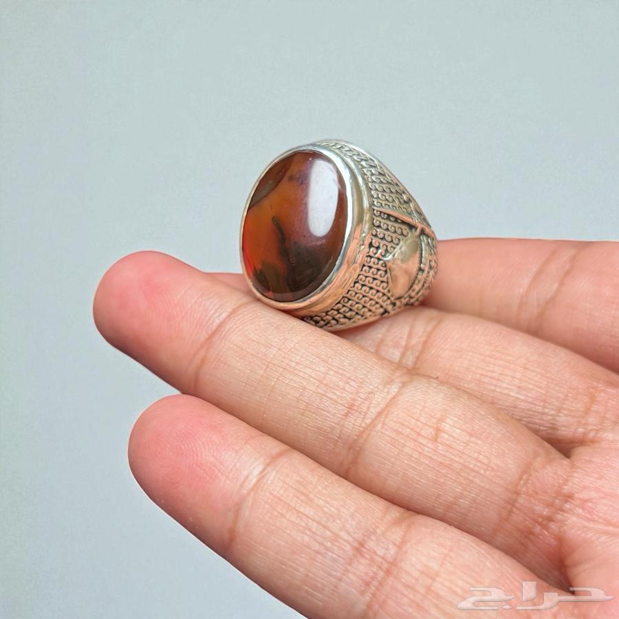 Auction for a Carnelian Ring Produced by Opal Workshop64493137345281112