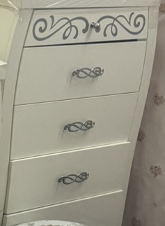 دولاب رفوف نظيف للبيع ينفع64458087919875111