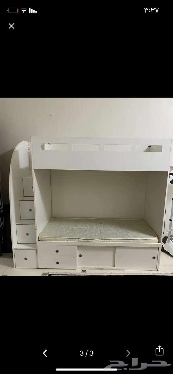 سرير إطفال دورين لا يوجد فيه اي كسر سبب البيع الانتقال.64494016746627110