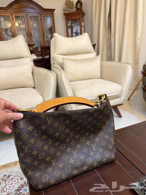 شنطة لويس فيتون اصلية 280064493450794627113