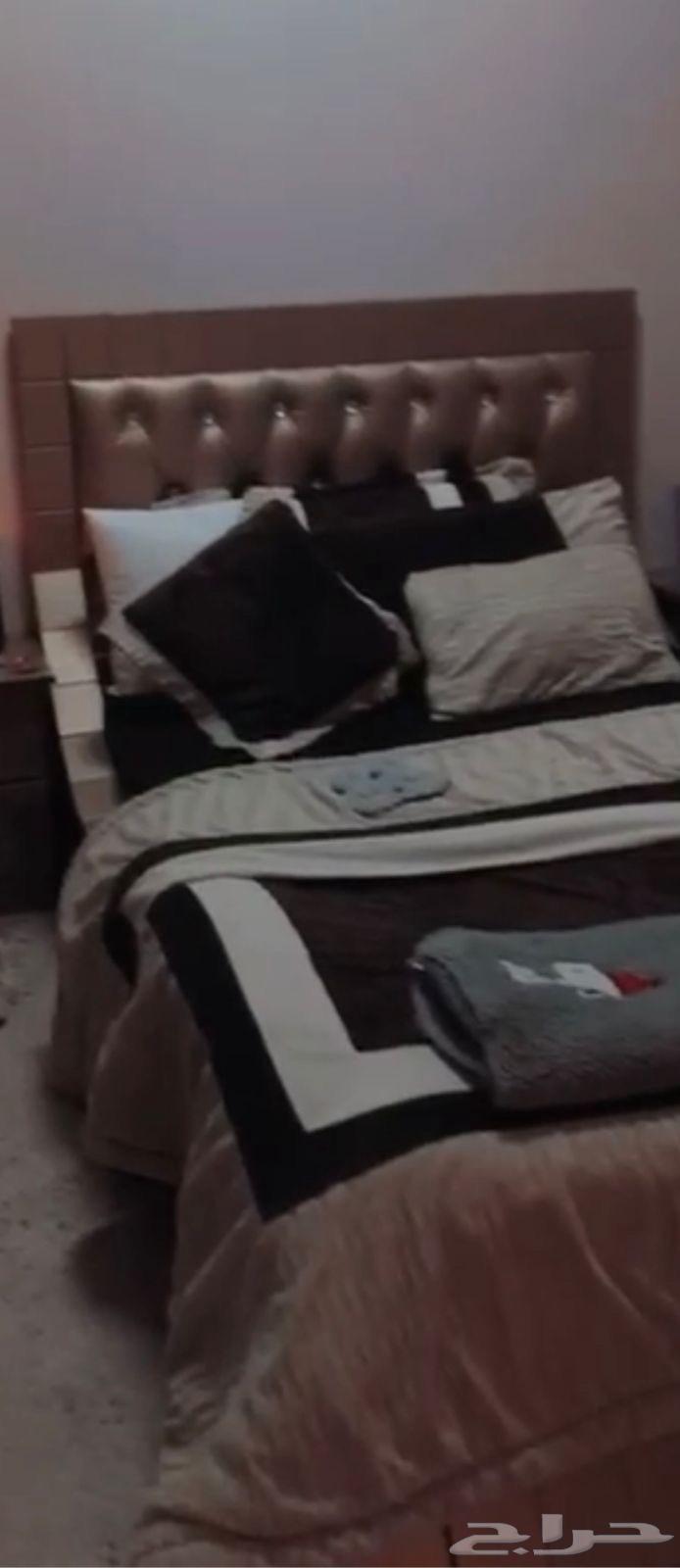 أسرة مستخدمة شبه جديد64494827290241112