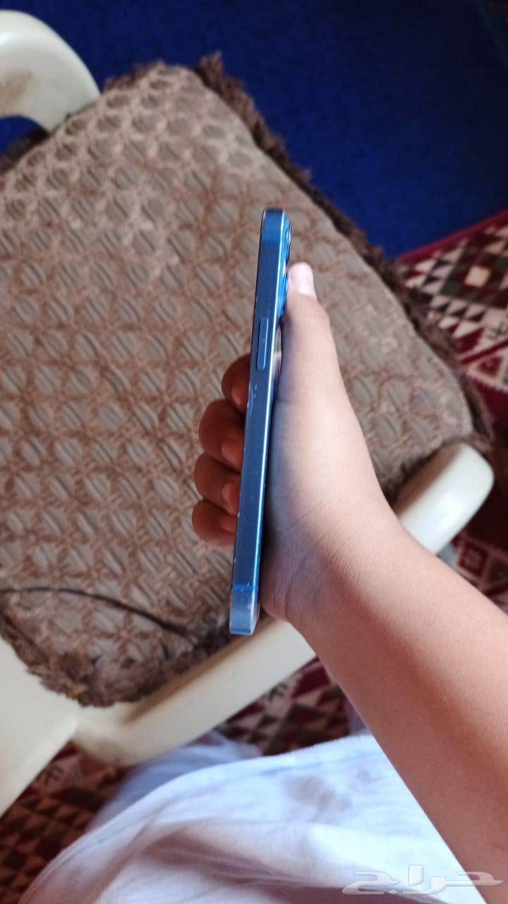 iPhone 13 12864489433754114111