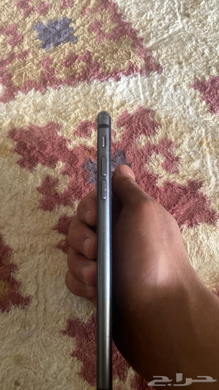 iPhone 8 Plus64490028109954111