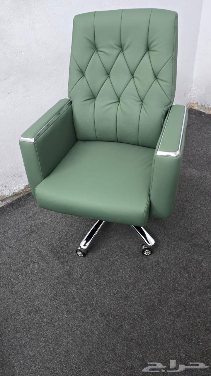 مكتب طقم فخم مودرن وكراسي فخمه64486427352194110