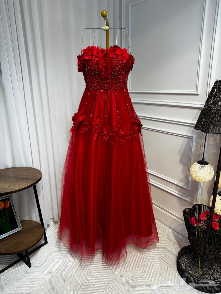 فستان سهره احمر مطرز لولو بورد نافل64489211957250112